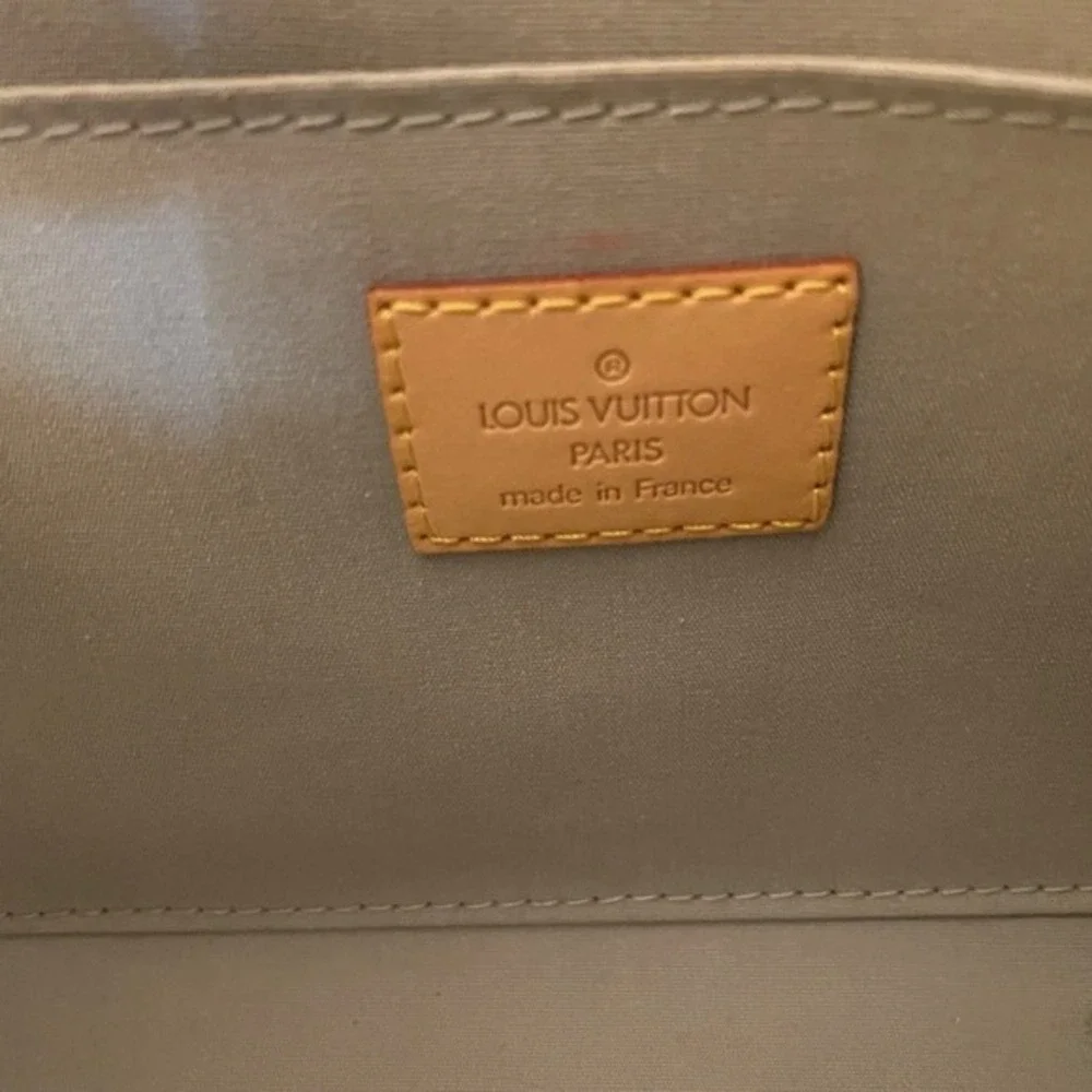 Louis Vuitton Cream and Tan‎ Leather Shoulder Bag
